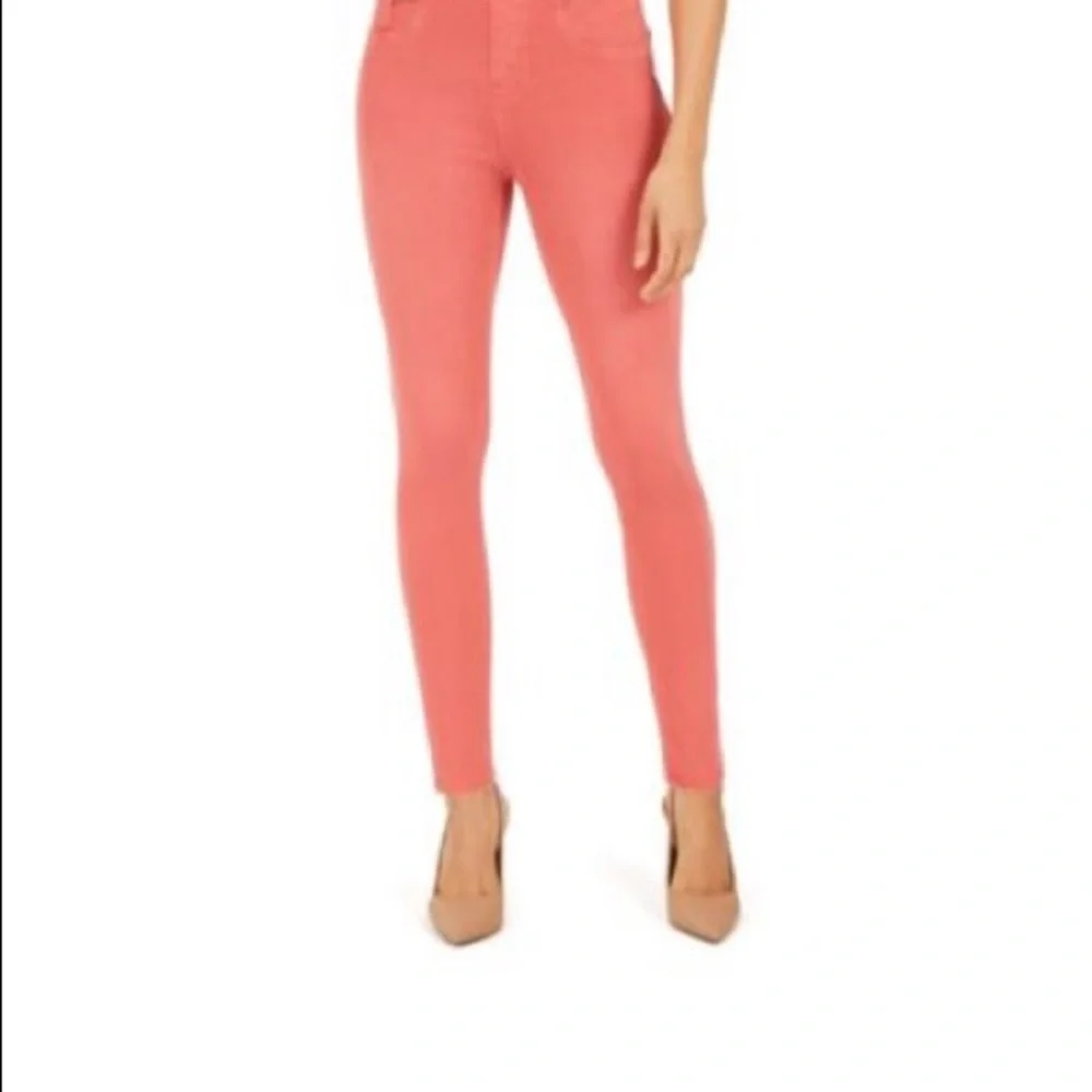 New with tags SPANX JEAN-ISH ANKLE LEGGINGS with Built in Slimming panel. SZ LG - Picture 2 of 14